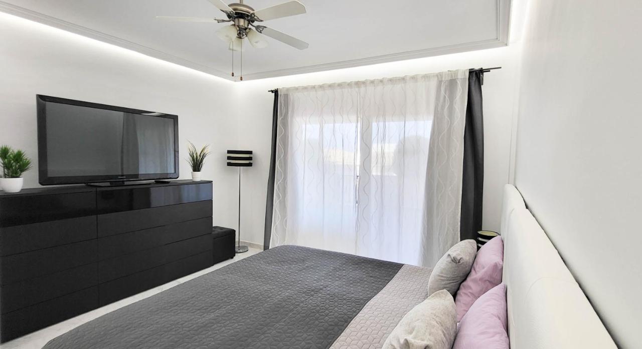 Palm Resort Duplex Apartment ซานมิเกลเดียโบนา ภายนอก รูปภาพ